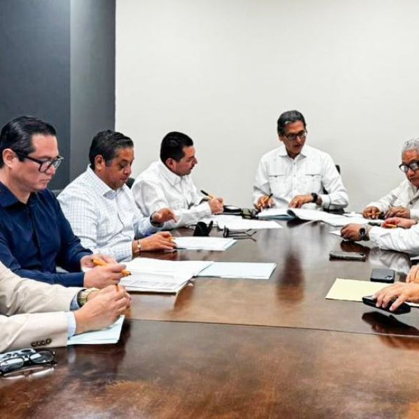 Madero formaliza convenio millonario con sindicato para cumplir laudo laboral