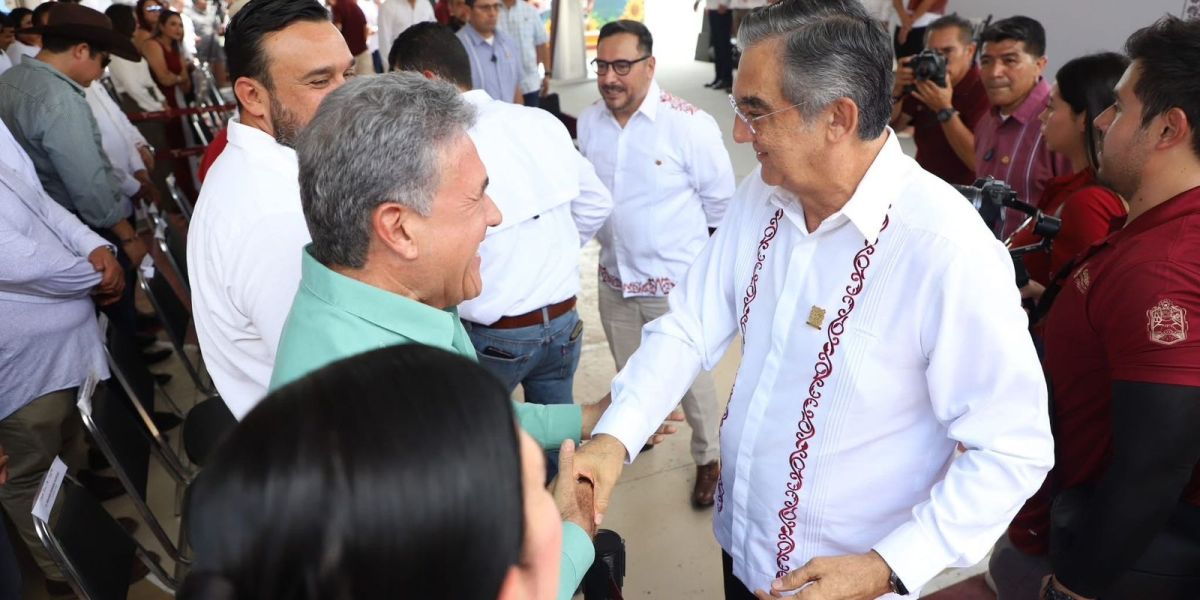 Presente Armando Martínez en firma de convenio entre IPN y Gobierno del Estado