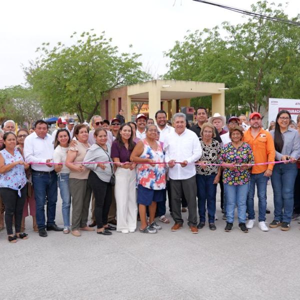 Inaugura Armando Martínez más obras de pavimentación en zona centro de Altamira