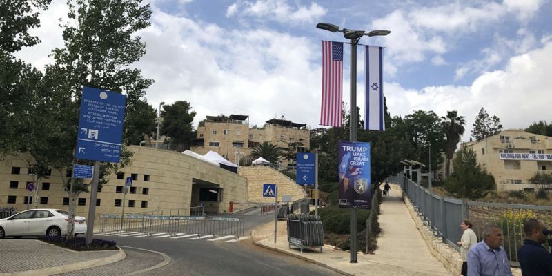 Embajada de EE.UU. en Jerusalén suspende actividades por seguridad tras conflicto