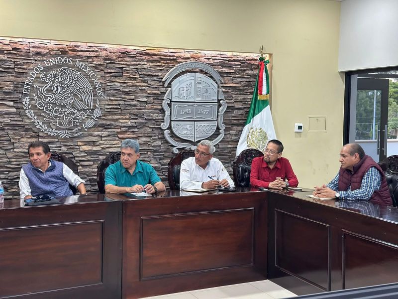 Refuerza Armando Martínez acciones contra escurrimientos de aguas residuales
