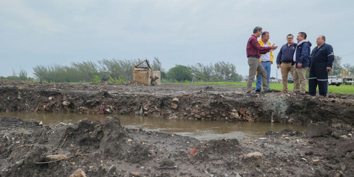 Erasmo González hace sinergia con PEMEX para resolver afectaciones provocadas por lluvias