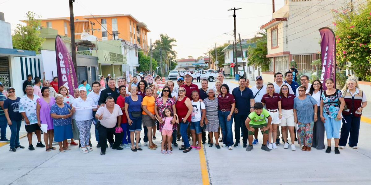 Entrega Erasmo González obras de pavimentación por más de 4.4 mdp en Ciudad Madero