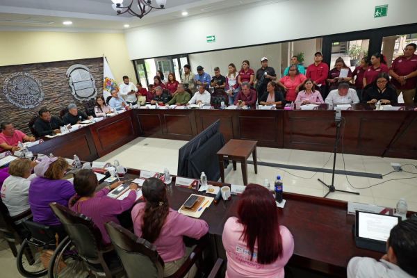 Aprueba Cabildo altamirense solicitud de licencia del alcalde Armando Martínez Manríquez