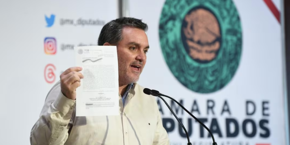 Nuevo escándalo por huachicol: Acusa PAN a amigo de AMLO