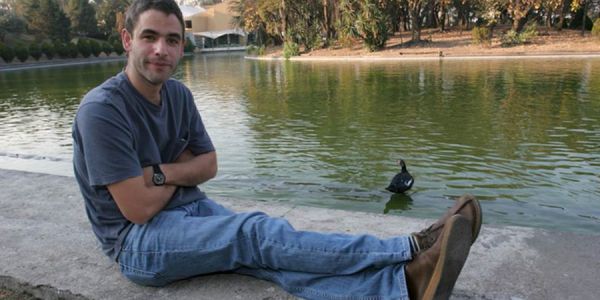 Mexicano Fernando Eimbcke vuelve a  la competición berlinesa con ‘Moscas’