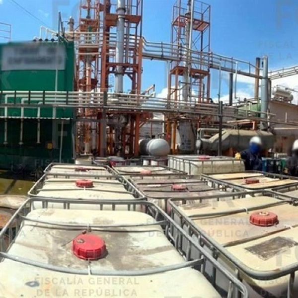 Ubican ‘ola’ de refinerías ilegales en varios estados