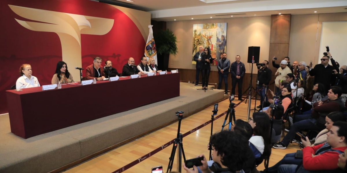 Blindan pensiones por 25 años, a burócratas