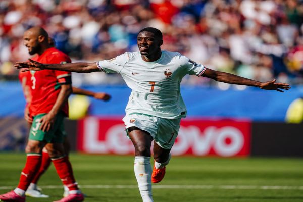 Francia vence a Marruecos y va a semifinales
