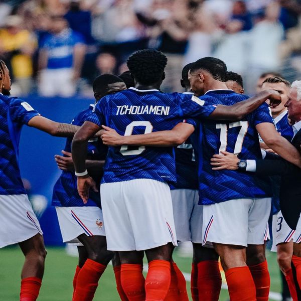Golea Francia a Suecia y va a octavos de final