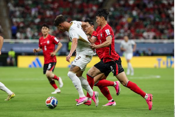 Corea del Sur remonta y vence 2-1 a Chequia en Guadalajara