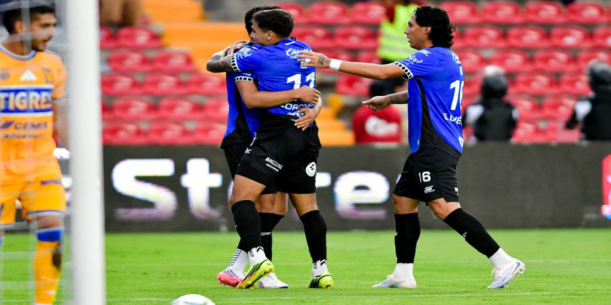 Vence Querétaro a Tigres con gol de último minuto