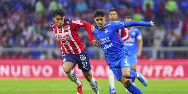 Empatan Cruz Azul y Chivas en ida de la Semifinal