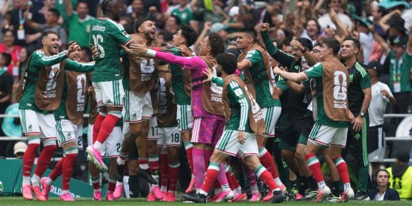 México abre el Mundial con triunfo sobre Sudáfrica