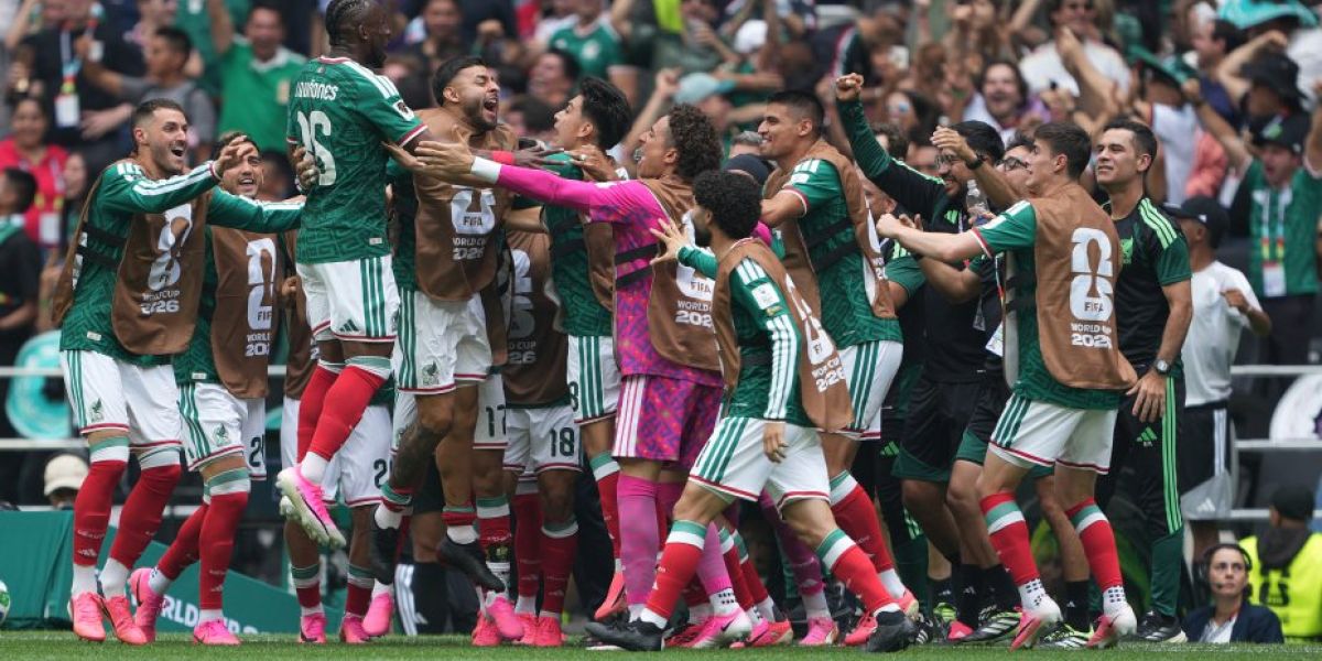 México abre el Mundial con triunfo sobre Sudáfrica