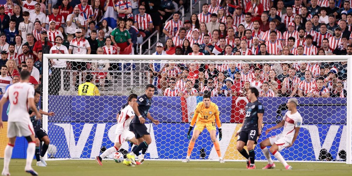 Gana Paraguay a Turquía 1-0