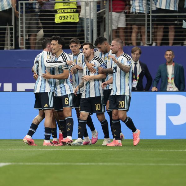 Vence Argentina a Austria y asegura pase a siguiente ronda