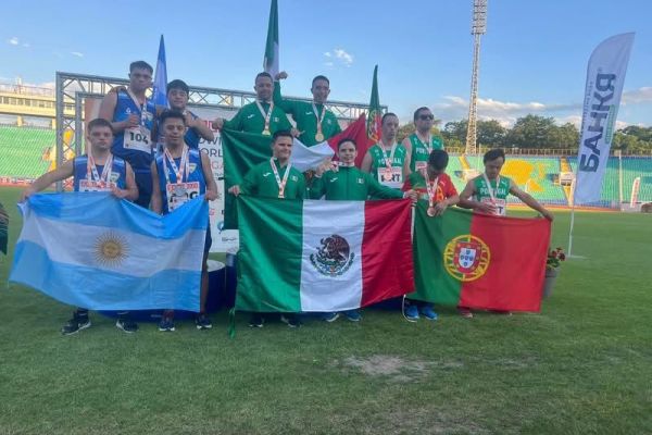 Ganan tamaulipecos oro y plata en Mundial de Atletismo para atletas con síndrome de Down