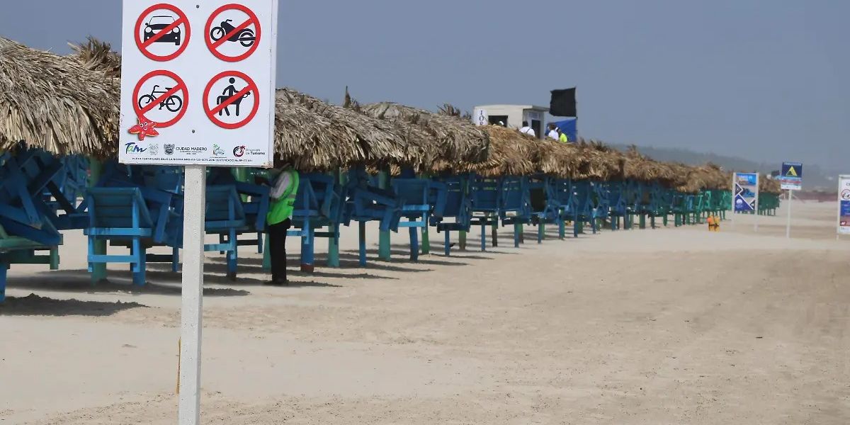 Estudian aplicar horario para ingresar a Playa Miramar