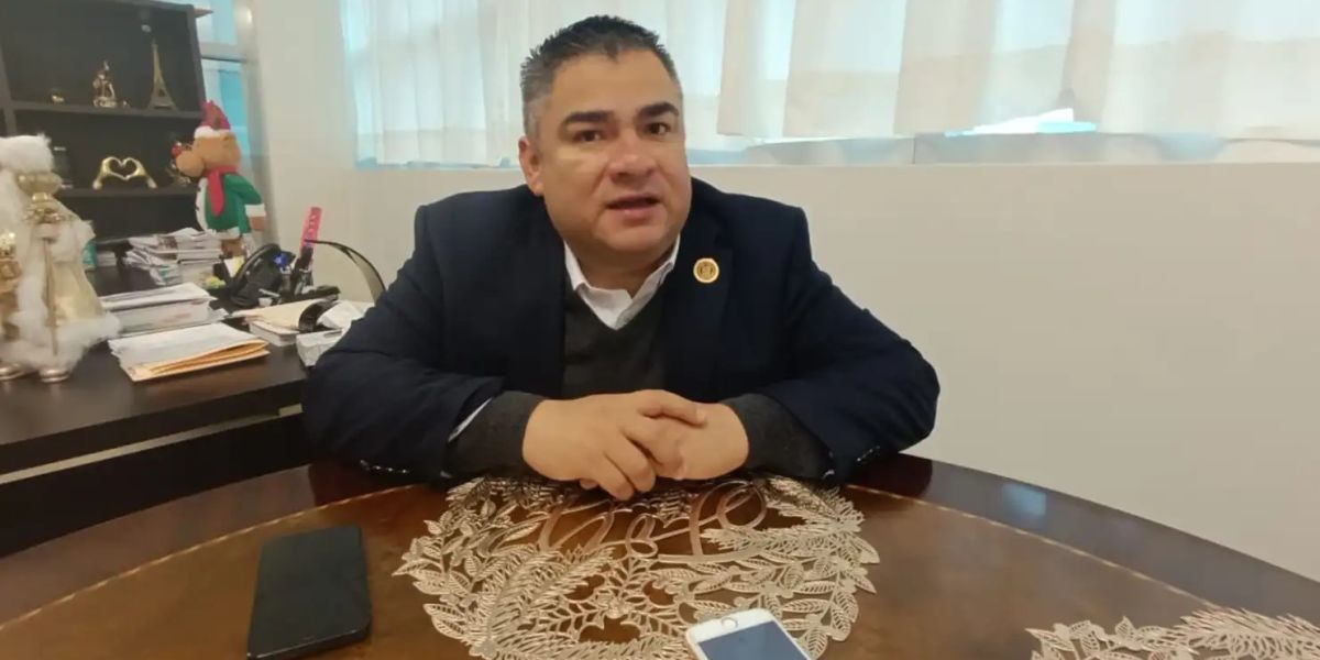 Siguen pendientes observaciones al gobierno de Cabeza de Vaca