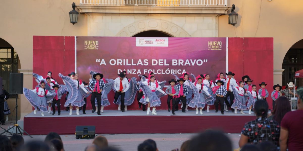 Nuevo Laredo celebra su 177 aniversario con colorida muestra de danza folklórica