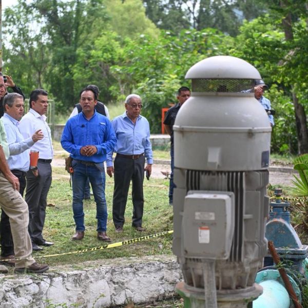 Supervisa alcalde los manantiales de La Peñita