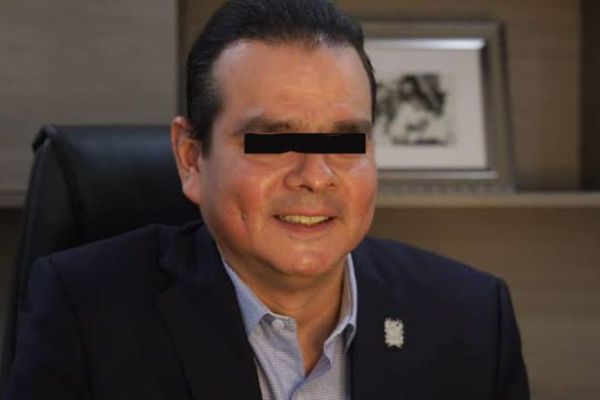 Con amparo bajo el brazo, reaparece Enrique Rivas