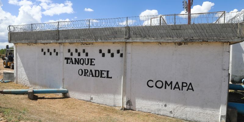 Carmen Lilia Canturosas rehabilita cisterna y tanque de agua para garantizar abasto en el poniente de nuevo laredo