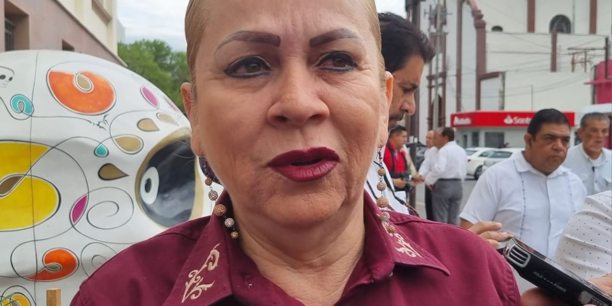 Reprenden a directores por permitir venta de comida chatarra en cooperativas escolares