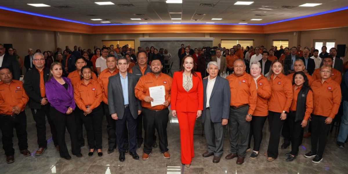 Fortalece Carmen Lilia Canturosas lazos de cooperación con sindicato de maquiladoras