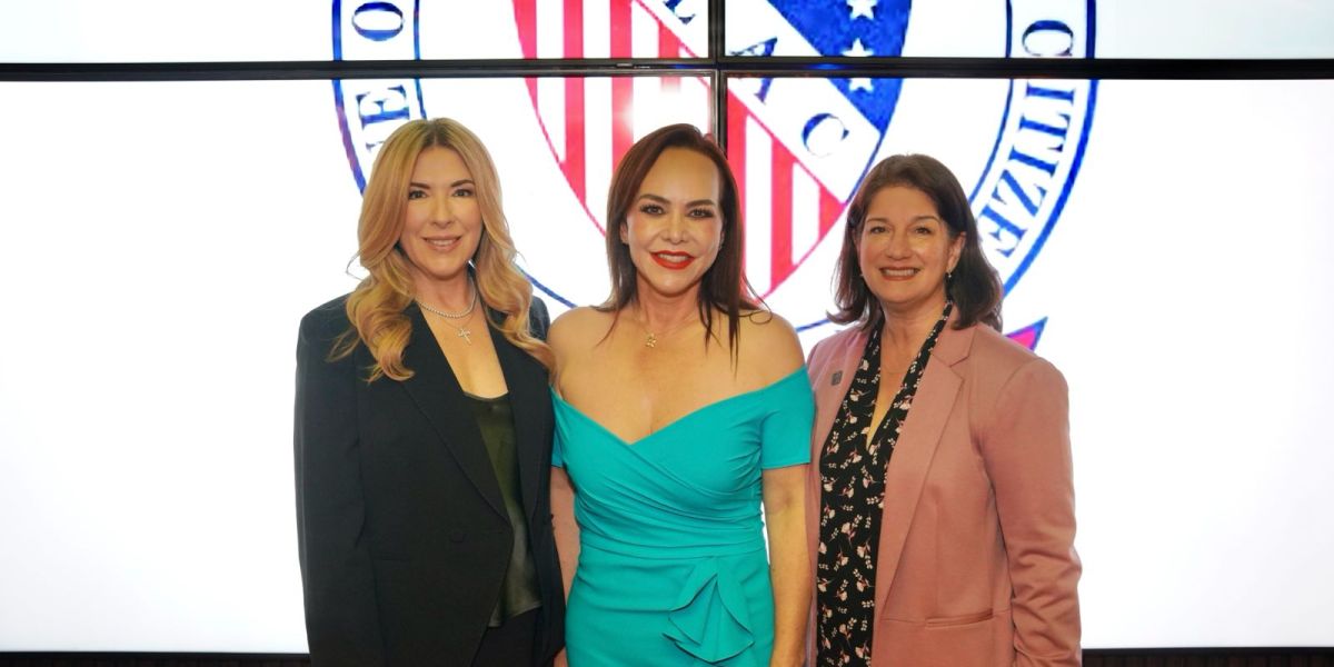 Alcaldesa Carmen Lilia Canturosas es elegida como señora internacional 2026 por impulsar desarrollo binacional