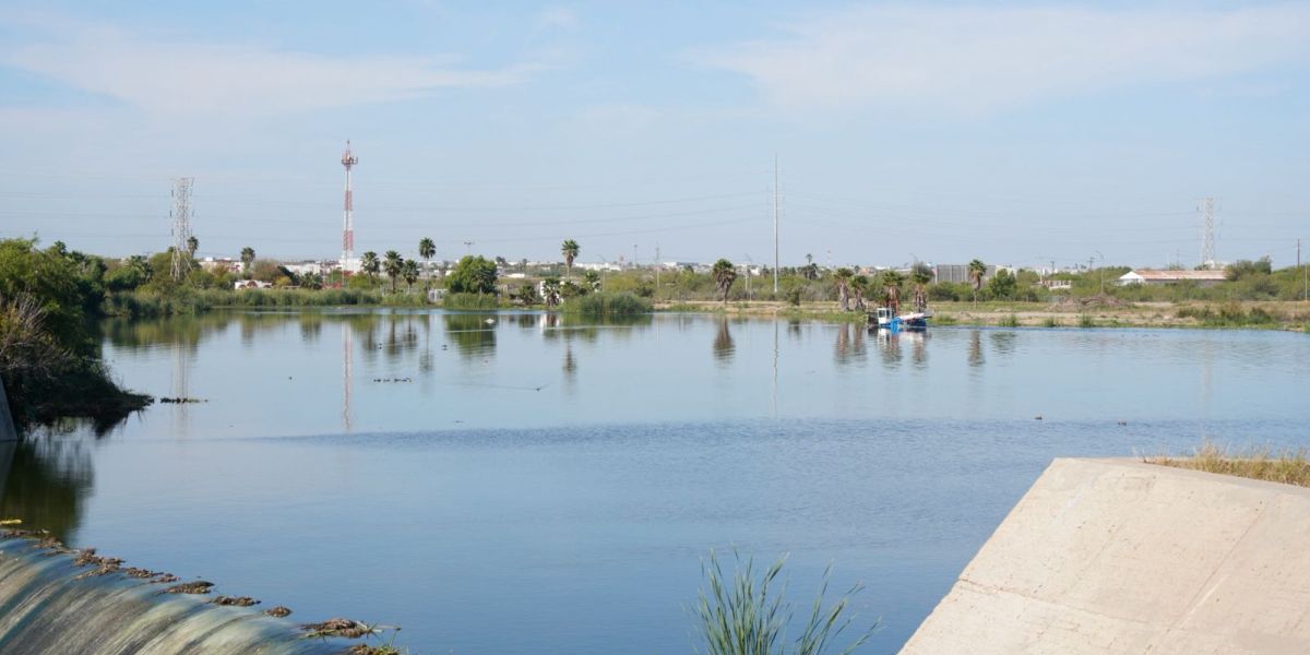 Autoridades municipales atienden avistamiento de cocodrilo en el Laguito y el arroyo el coyote