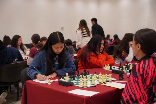 Destaca Nuevo Laredo como sede estatal de competencias de CONADE, llegan atletas y familias de todo Tamaulipas