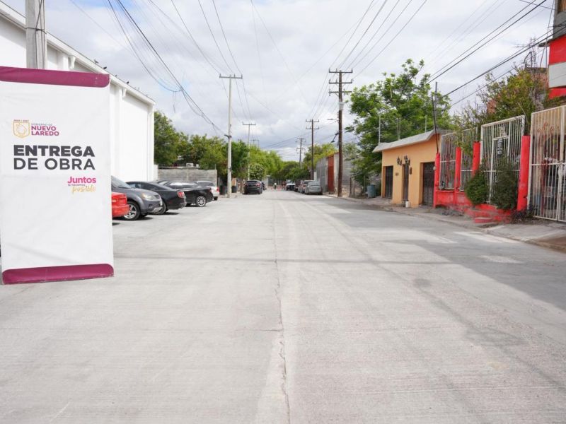 Gobierno municipal consolida transformación urbana con pavimentación y drenaje sanitario en colonia Hipódromo