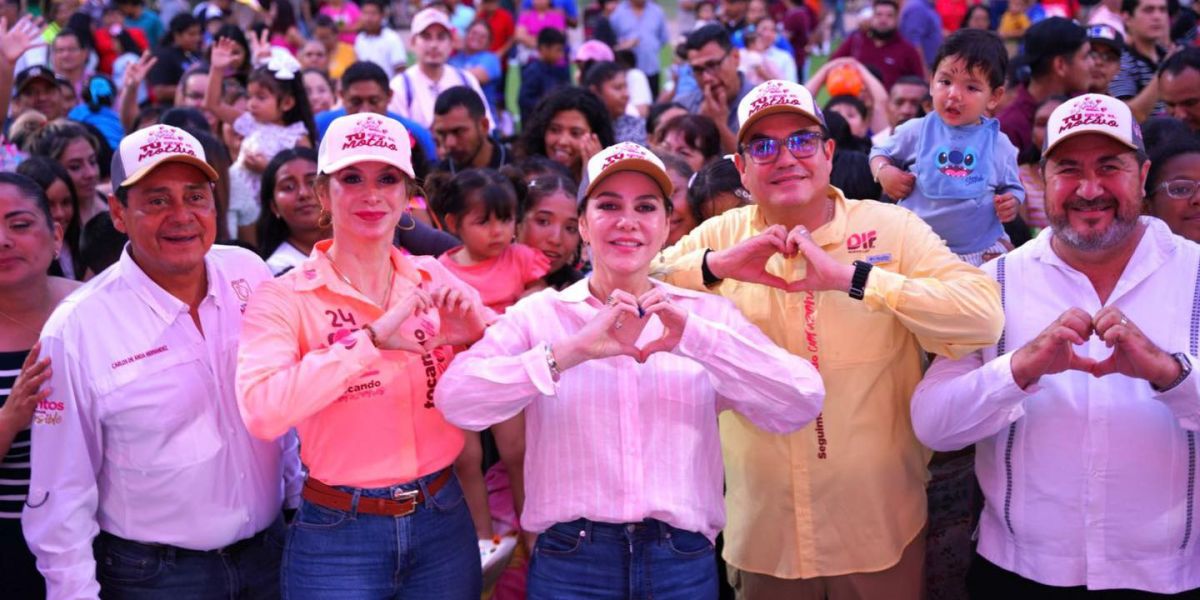 Celebran miles de familias el Día del niño en gran festival del sistema DIF y gobierno municipal