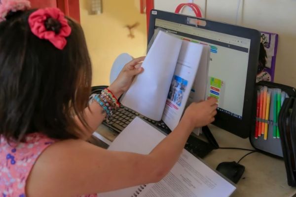 Calor vaciará escuelas; 700 operarán ‘en línea’