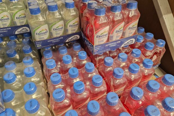 Calor dispara venta de sueros y electrolitos hasta 25%