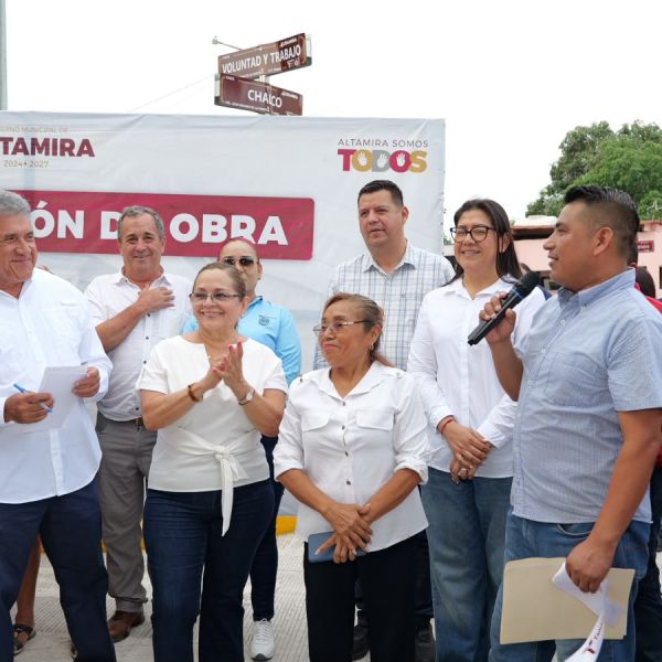 Entrega Armando Martínez obras de pavimentación por más de 7 millones de pesos