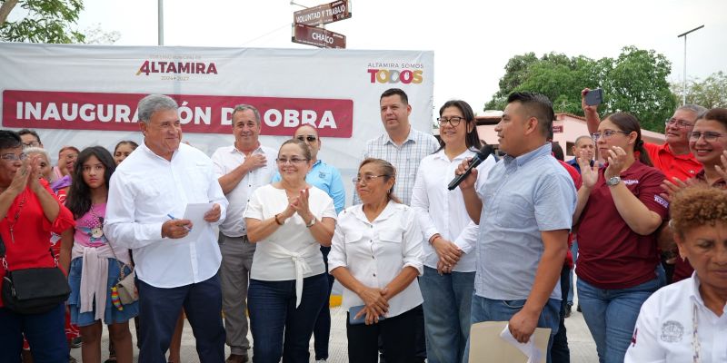 Entrega Armando Martínez obras de pavimentación por más de 7 millones de pesos