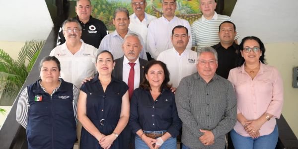 Mariela López Sosa fortalece la unidad regional al recibir la mesa de paz en Xicoténcatl