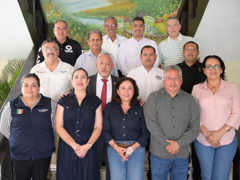 Mariela López Sosa fortalece la unidad regional al recibir la mesa de paz en Xicoténcatl
