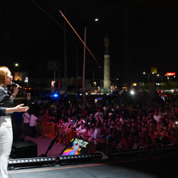 Encabeza Carmen Lilia Canturosas campechaneada 2026