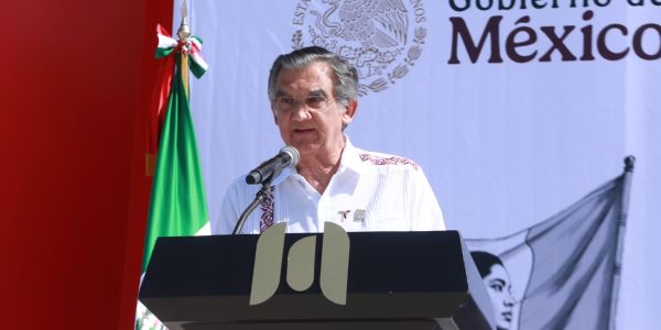 “Habrá justicia para Dafne”, promete Gobernador a su madre
