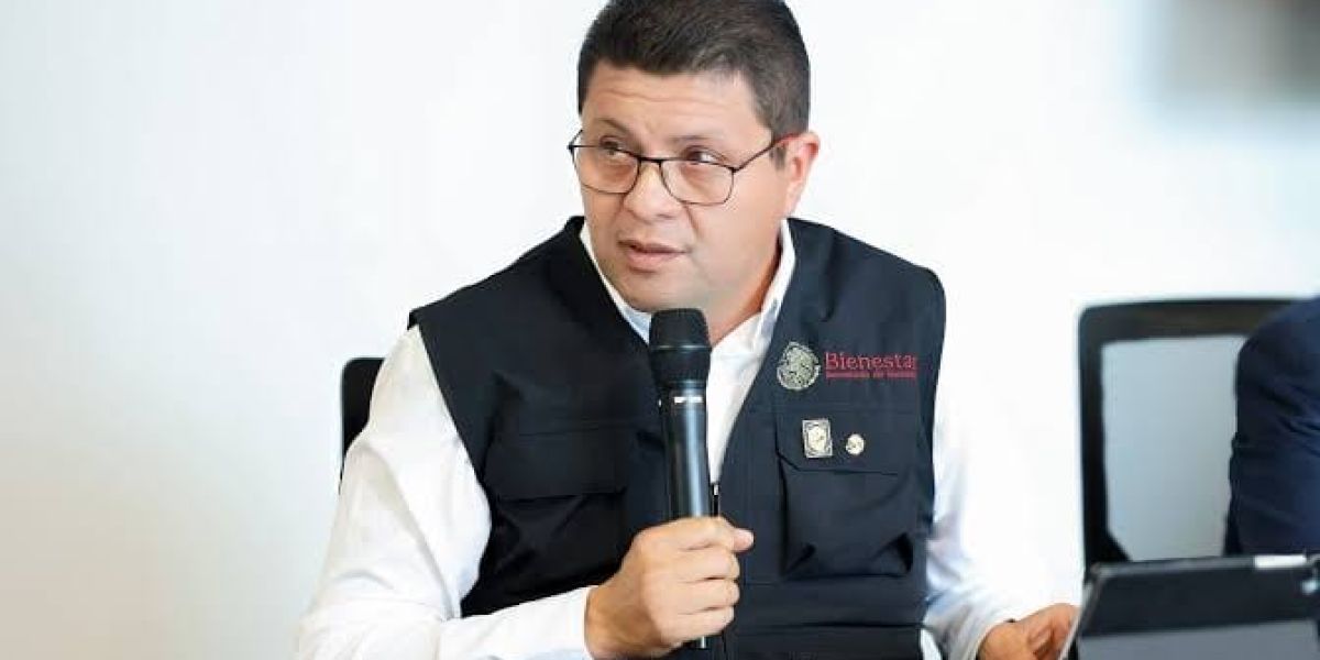 Se despide Luis Lauro de Bienestar