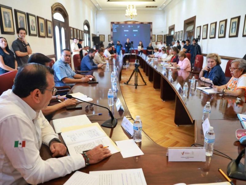 Propone alcalde Lalo Gattás predial sin aumento para 2027