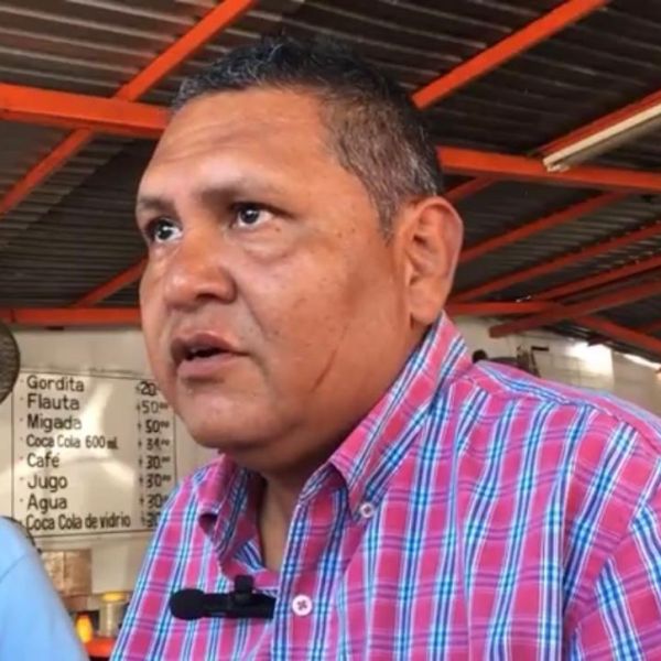 Vacunas contra COVID-19, bajo cuestionamientos de activista en Tamaulipas