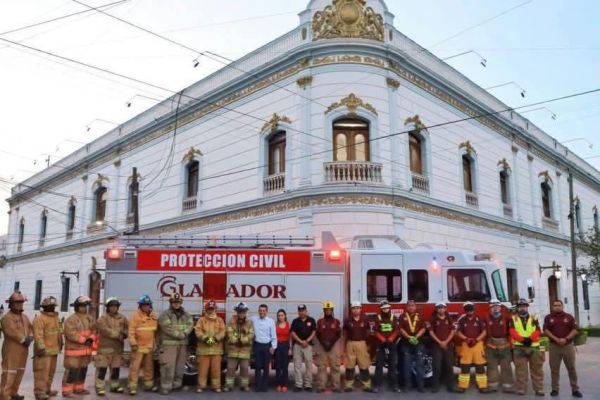 Capacita Gobierno de Victoria a Bomberos y Paramédicos para fortalecer respuesta a emergencias