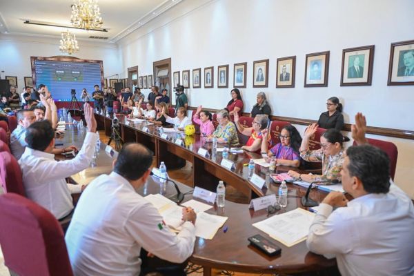 Avanza en Cabildo de Victoria proyecto para crear el Reglamento del Consejo Victorense de la Juventud