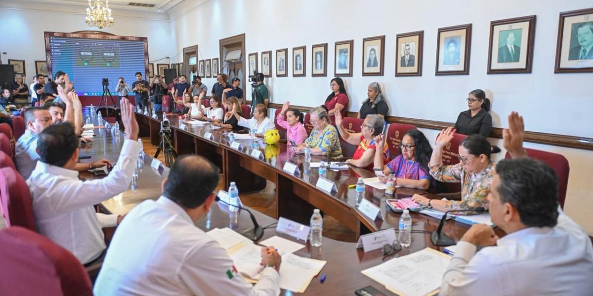 Avanza en Cabildo de Victoria proyecto para crear el Reglamento del Consejo Victorense de la Juventud