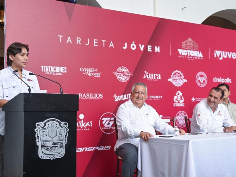 Promoverán IVJUVE e iniciativa privada la tarjeta joven.